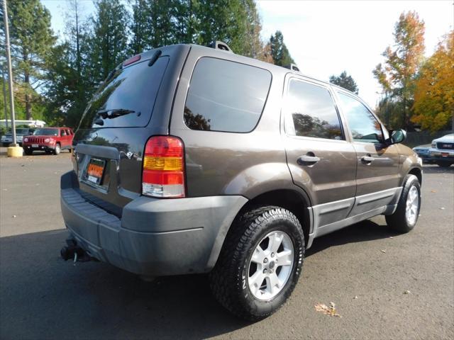 used 2007 Ford Escape car, priced at $3,833