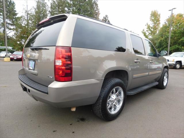 used 2007 Chevrolet Suburban car, priced at $7,988