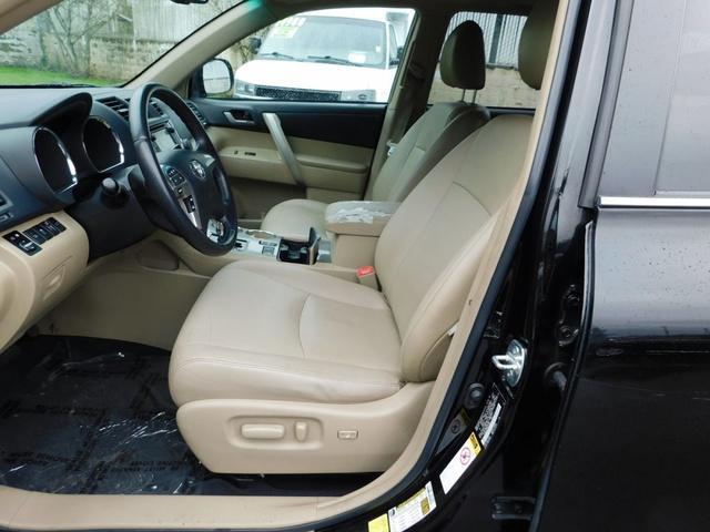used 2013 Toyota Highlander car