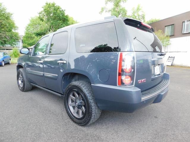 used 2008 GMC Yukon car, priced at $14,988