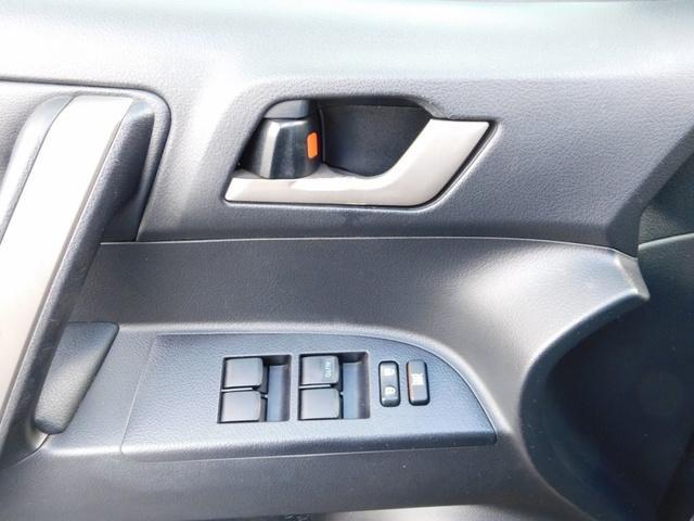 used 2008 Toyota Highlander car, priced at $7,988
