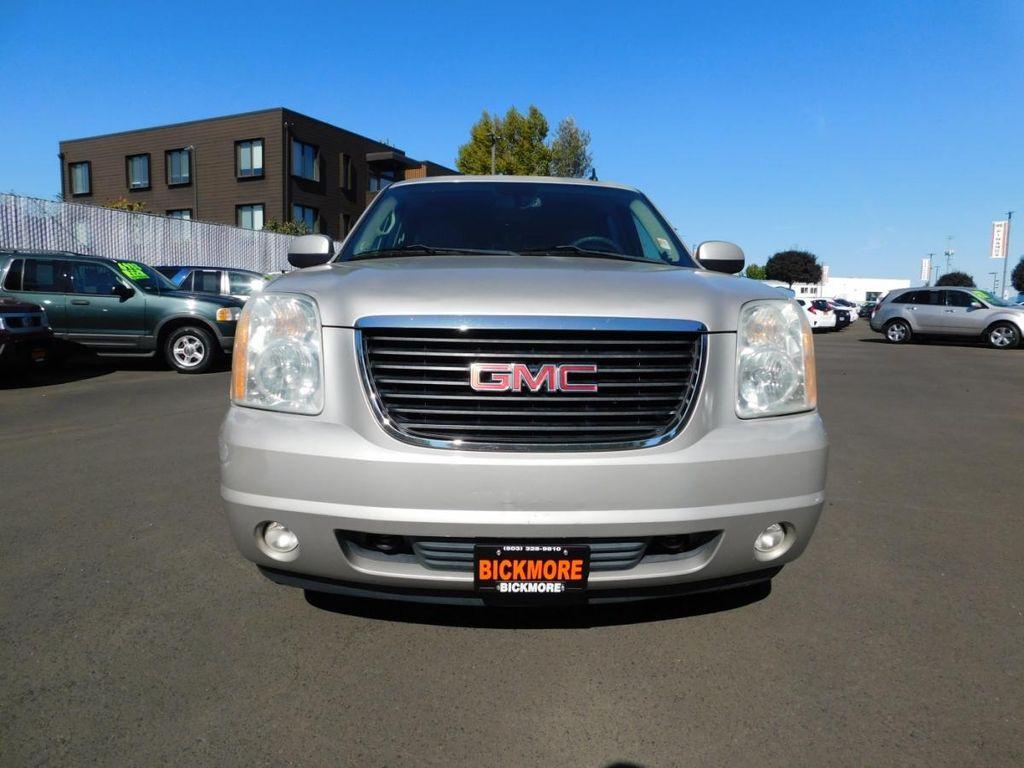used 2008 GMC Yukon XL car, priced at $3,833