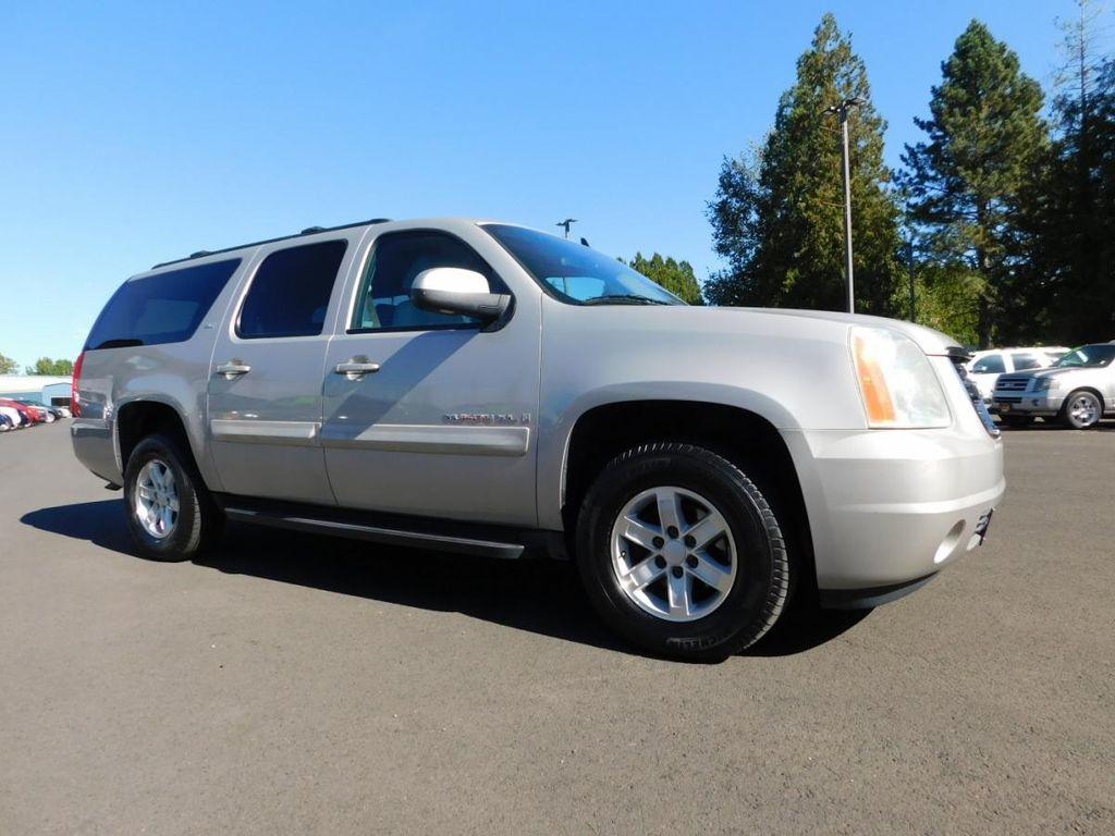 used 2008 GMC Yukon XL car, priced at $3,833