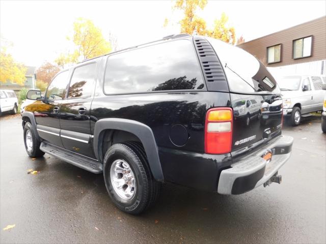 used 2003 Chevrolet Suburban car, priced at $7,388