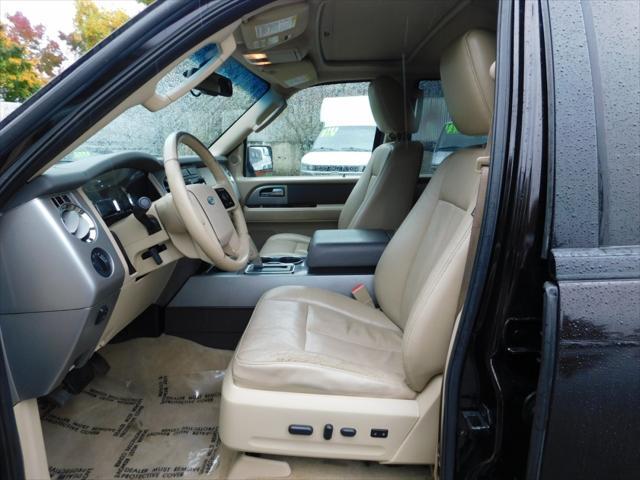 used 2013 Ford Expedition car, priced at $9,788