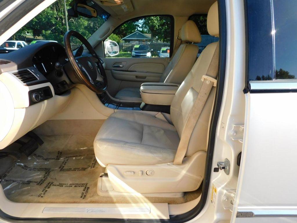 used 2007 Cadillac Escalade car, priced at $13,288