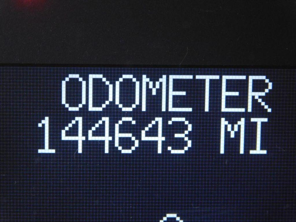 used 2007 Cadillac Escalade car, priced at $13,288