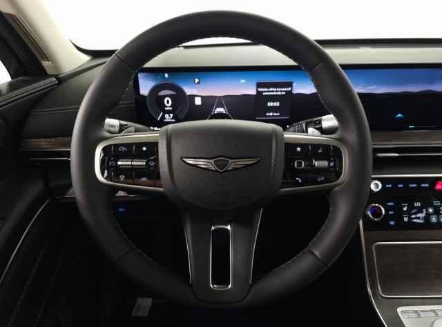 new 2025 Genesis GV80 car, priced at $76,110