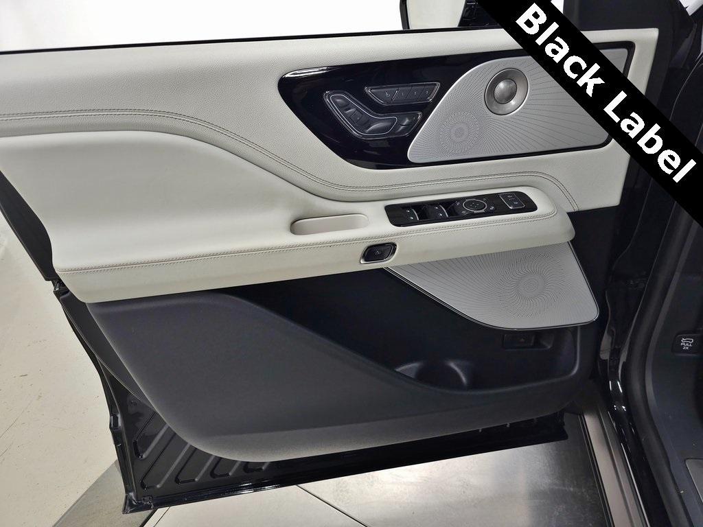 used 2025 Lincoln Aviator car, priced at $73,930