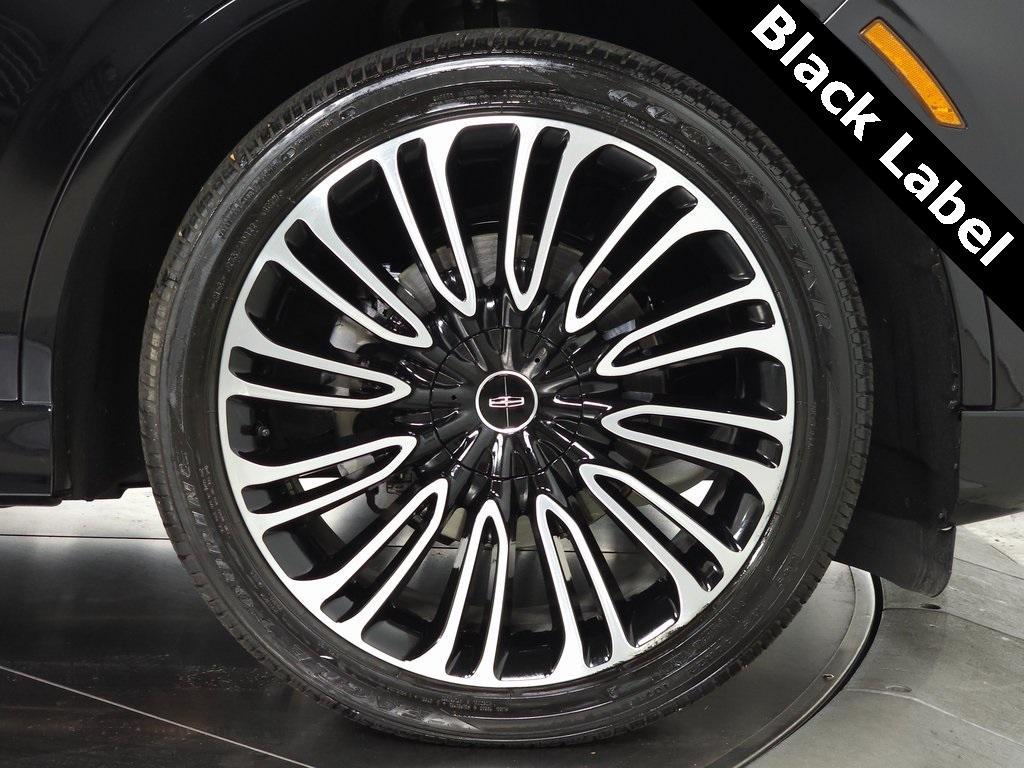 used 2025 Lincoln Aviator car, priced at $73,930