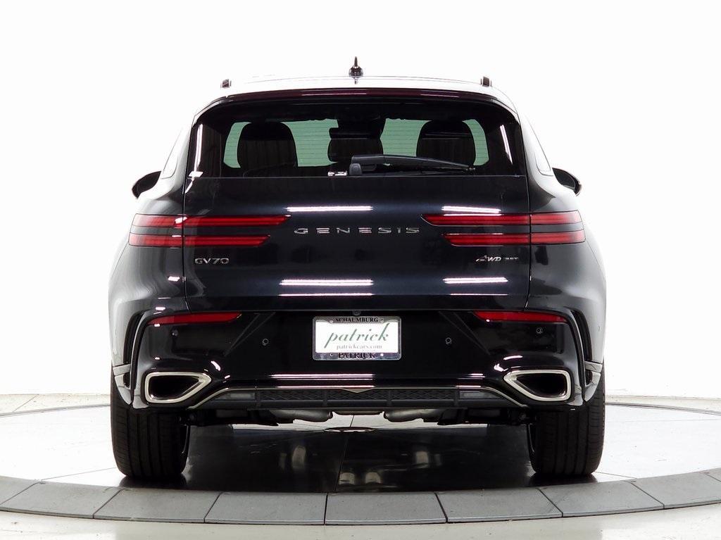 new 2026 Genesis GV70 car