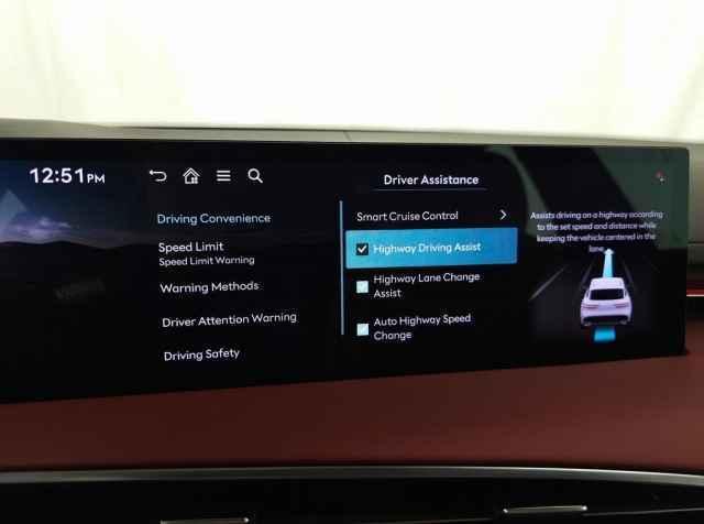 new 2026 Genesis GV70 car