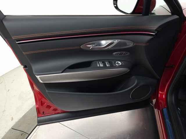 new 2026 Genesis GV70 car