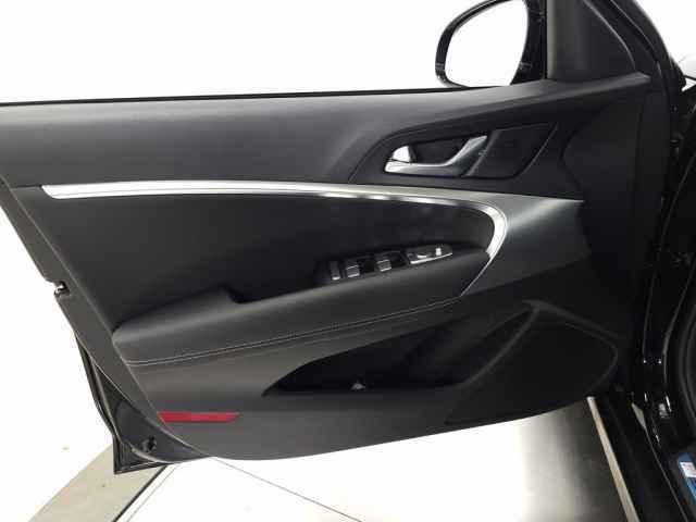 new 2026 Genesis G70 car