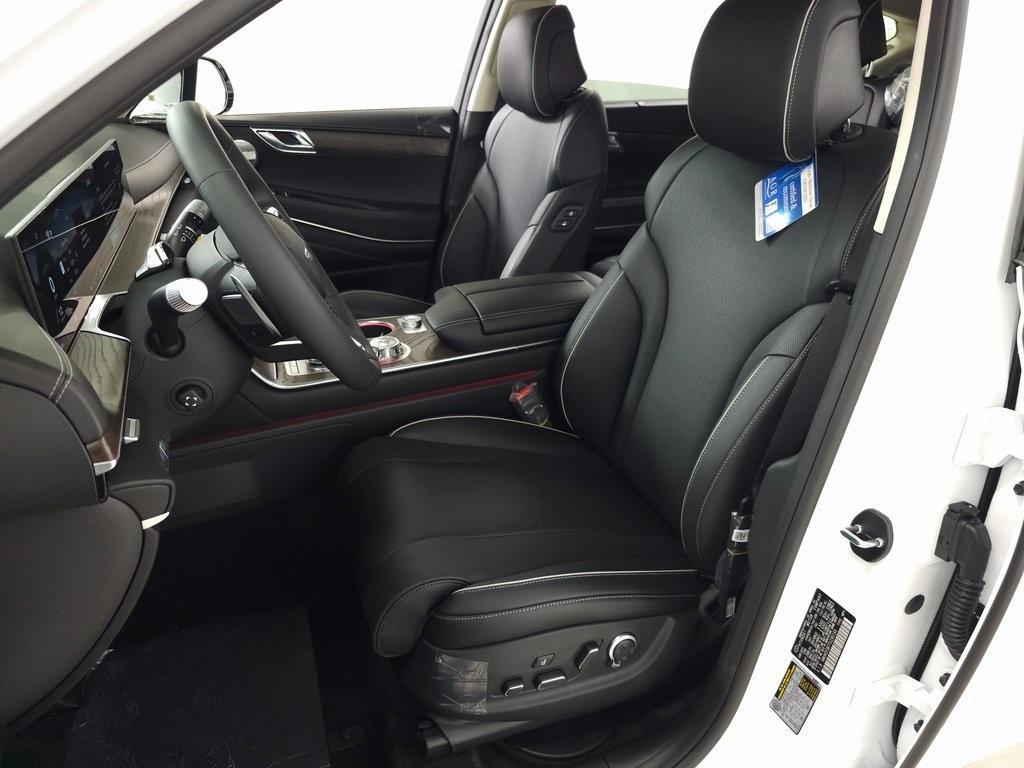 new 2026 Genesis GV80 car