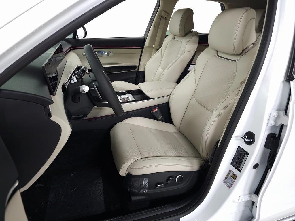 new 2026 Genesis GV70 car