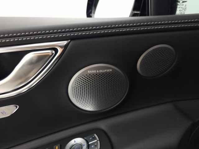 new 2025 Genesis GV80 car, priced at $78,581