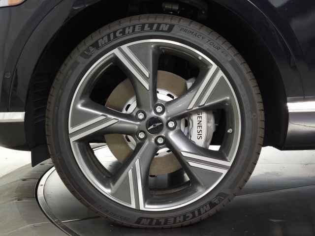 new 2025 Genesis GV80 car, priced at $78,581