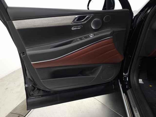 new 2025 Genesis GV80 car, priced at $82,500