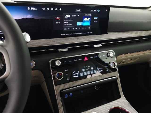 new 2025 Genesis GV80 car, priced at $65,090