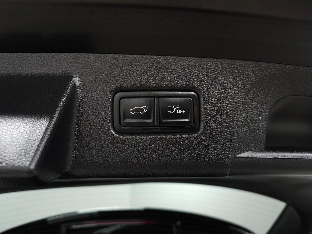 used 2023 Kia Telluride car, priced at $39,910