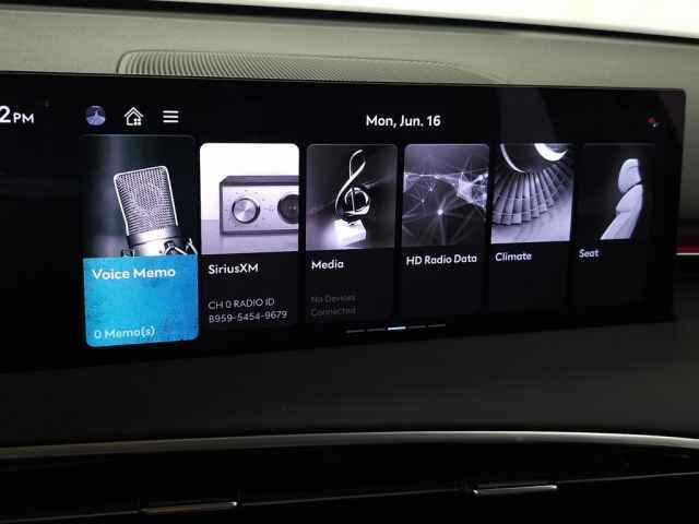 new 2026 Genesis GV70 car
