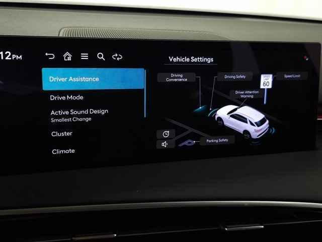 new 2026 Genesis GV70 car