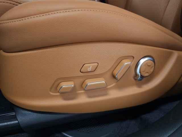 new 2025 Genesis GV80 car, priced at $76,905