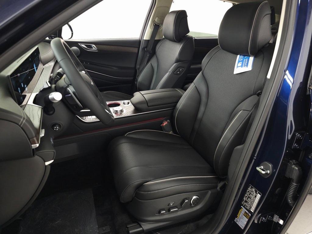 new 2026 Genesis GV80 car