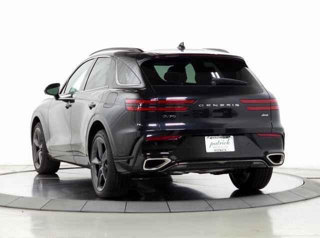 new 2026 Genesis GV70 car