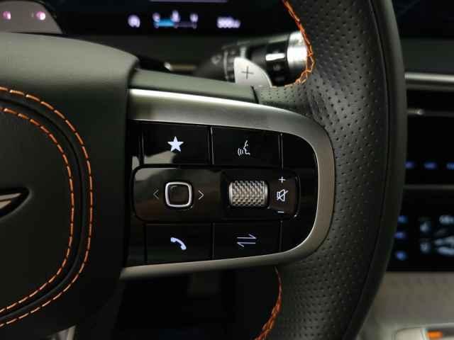 new 2026 Genesis GV70 car