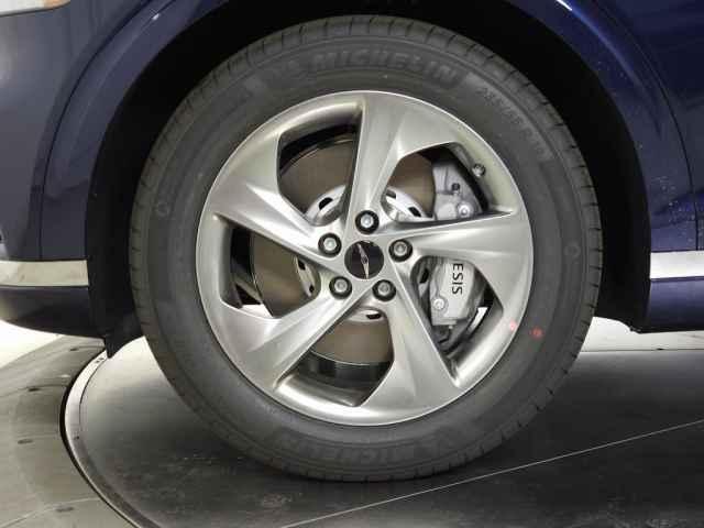 new 2026 Genesis GV70 car