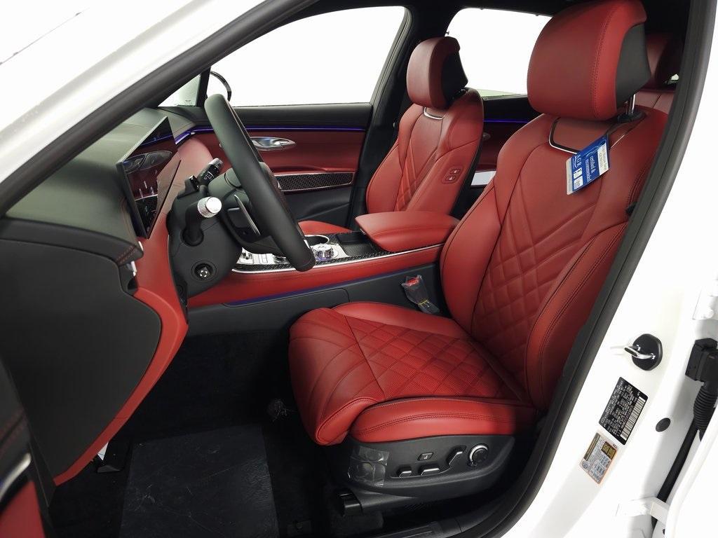 new 2026 Genesis GV70 car