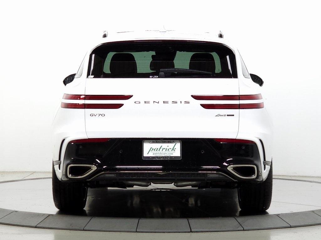 new 2026 Genesis GV70 car