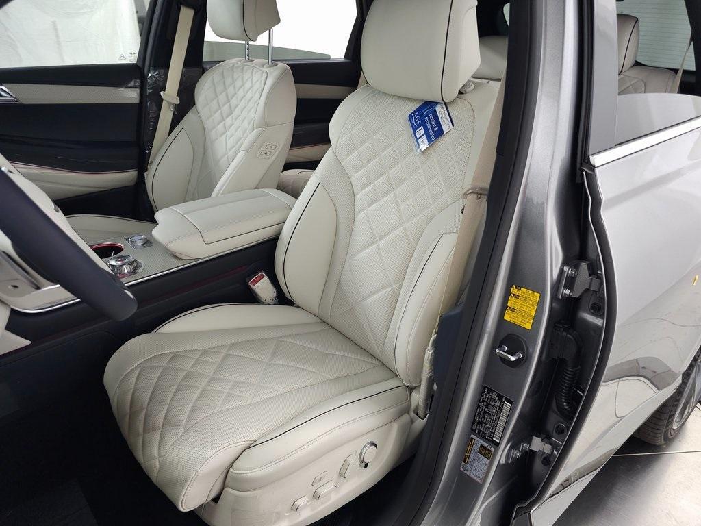 new 2025 Genesis GV80 car, priced at $82,485