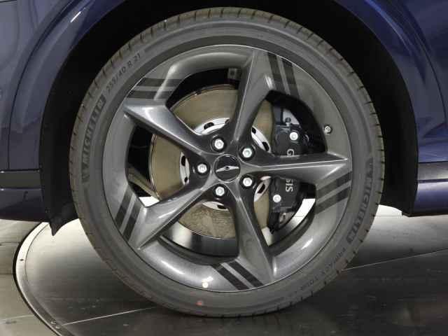 new 2026 Genesis GV70 car