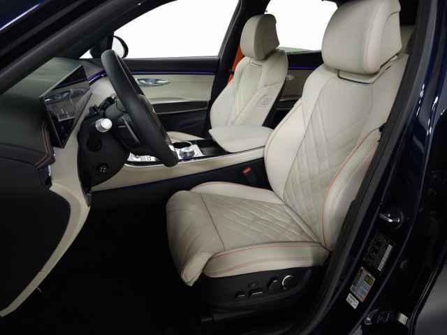 new 2026 Genesis GV70 car