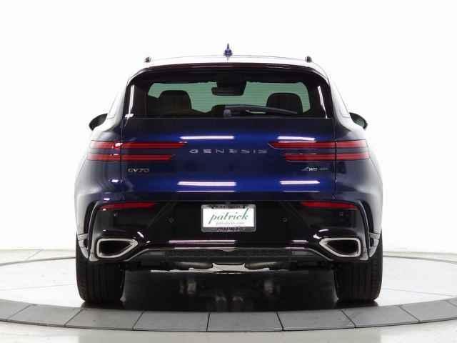 new 2026 Genesis GV70 car