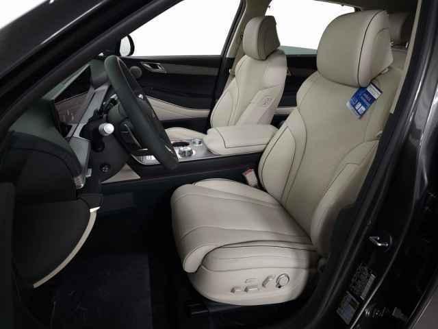 new 2025 Genesis GV80 car, priced at $73,600