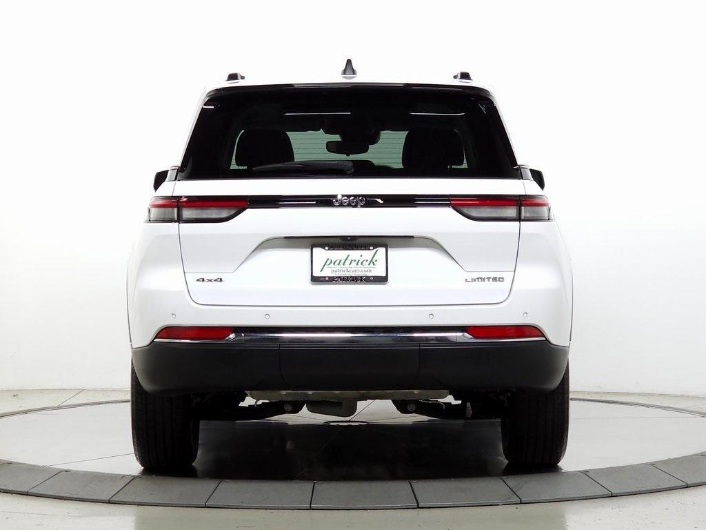 used 2022 Jeep Grand Cherokee car, priced at $32,670