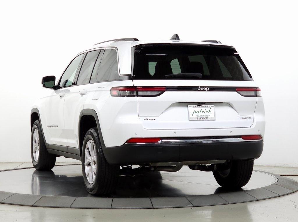 used 2022 Jeep Grand Cherokee car, priced at $32,670