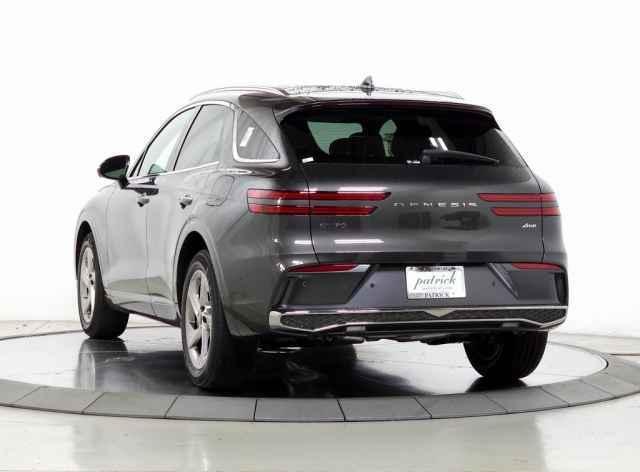 new 2026 Genesis GV70 car