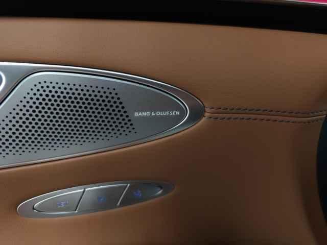 new 2026 Genesis GV70 car