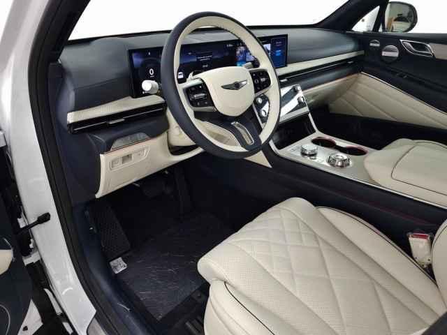 new 2025 Genesis GV80 car, priced at $82,894