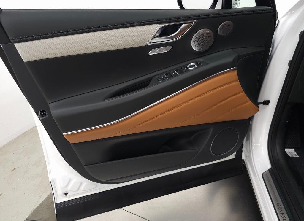 new 2026 Genesis GV80 car