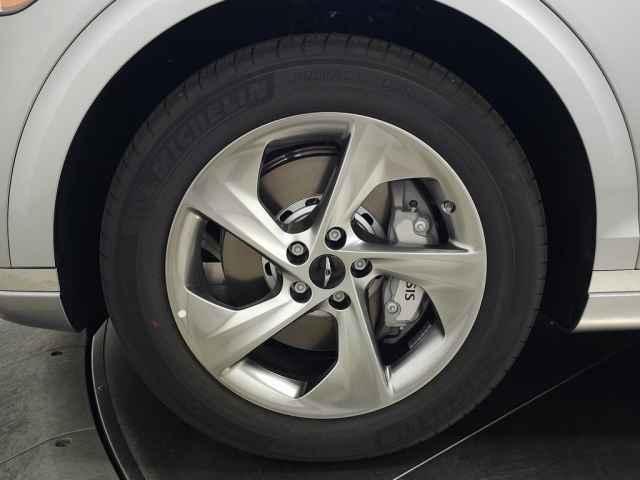 new 2026 Genesis GV70 car