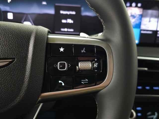 new 2026 Genesis GV70 car