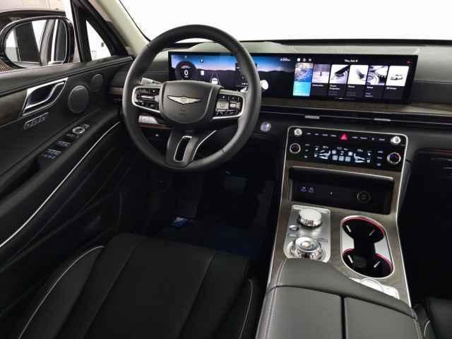 new 2025 Genesis GV80 car, priced at $76,275