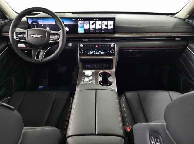 new 2025 Genesis GV80 car, priced at $76,275