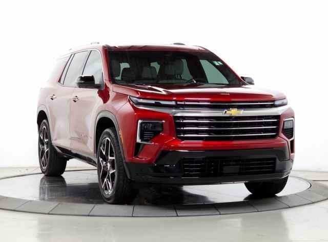 used 2025 Chevrolet Traverse car, priced at $55,790